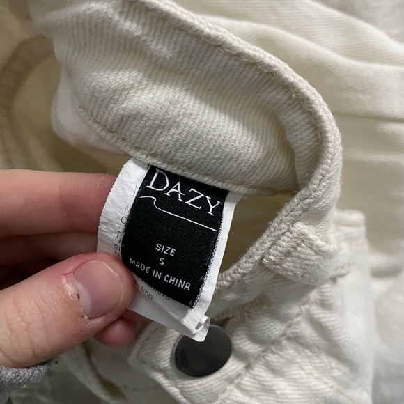 Cream Colored Flare Jeans - Picture 5 of 5